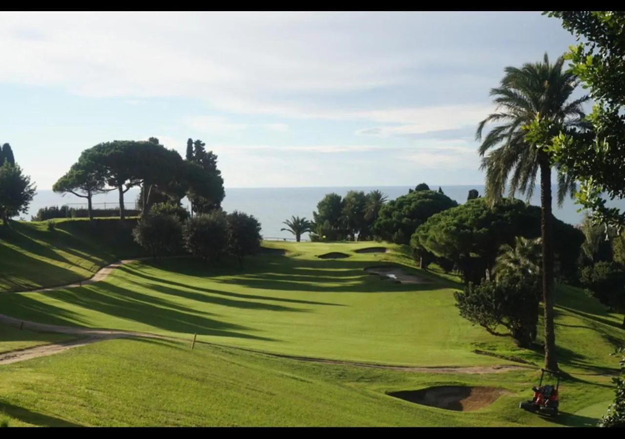 Villa Burriac With Private Pool, Costa Maresme, 20 Minutes From Barcelona كابرايلس 0*,  إسبانيا