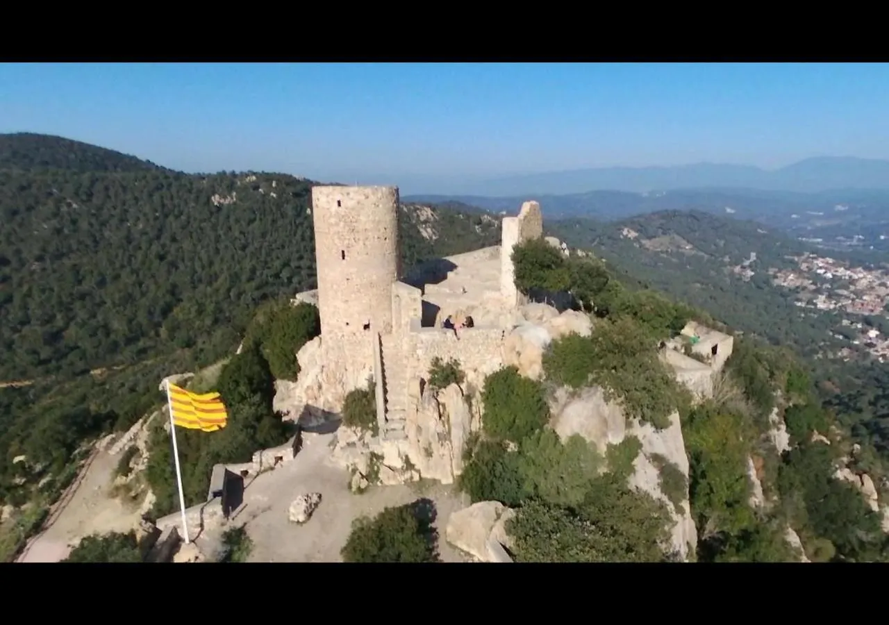 Villa Burriac With Private Pool, Costa Maresme, 20 Minutes From Barcelona كابرايلس